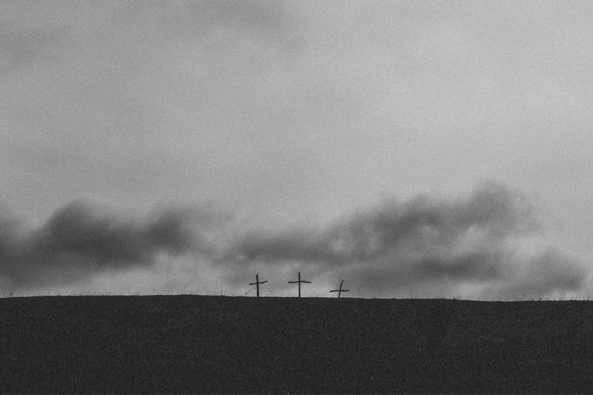 Düsterer Hintergrund Kreuzigung Wolken Grau